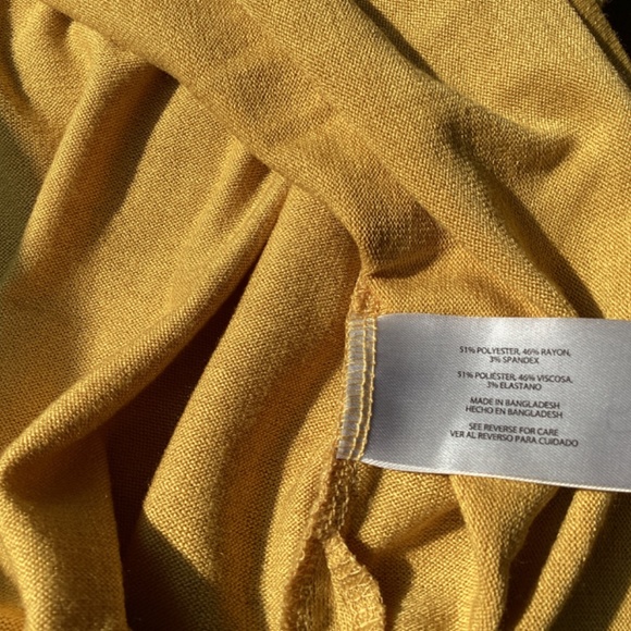 Orvis light weight sweater size small - Picture 6 of 6